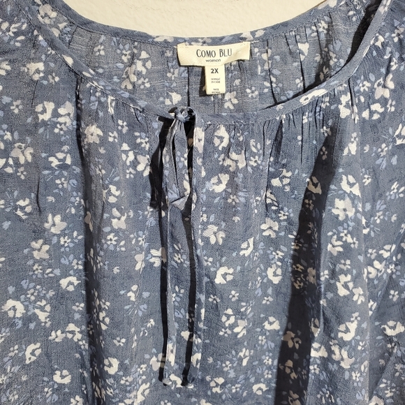 New Blue floral ditsy print lace shirt plus 2X - Picture 5 of 8